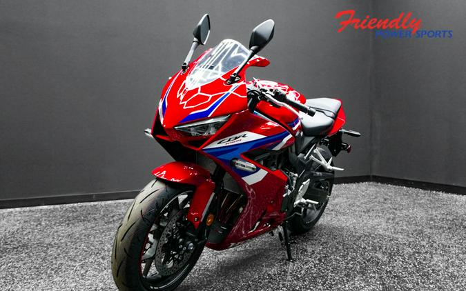 2026 HONDA CBR650R E-CLUTCH
