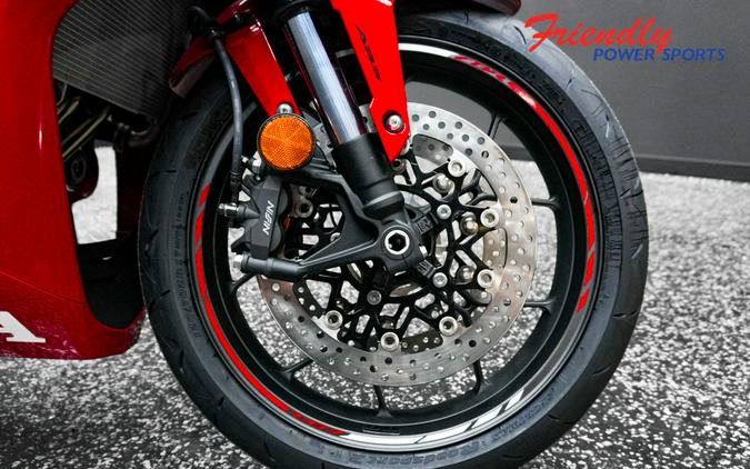 2026 HONDA CBR650R E-CLUTCH