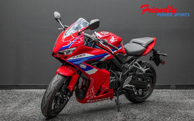 2026 HONDA CBR650R E-CLUTCH