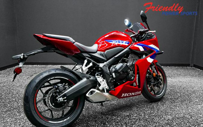 2026 HONDA CBR650R E-CLUTCH