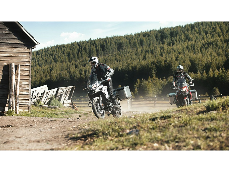2024 Benelli TRK 502 X
