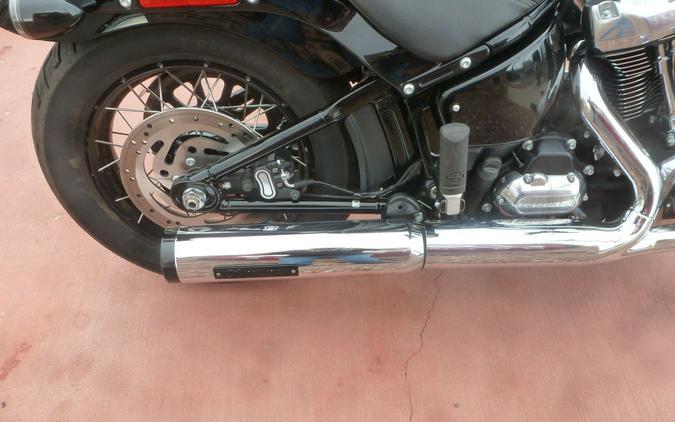 2025 Harley-Davidson® FXBB - Street Bob®