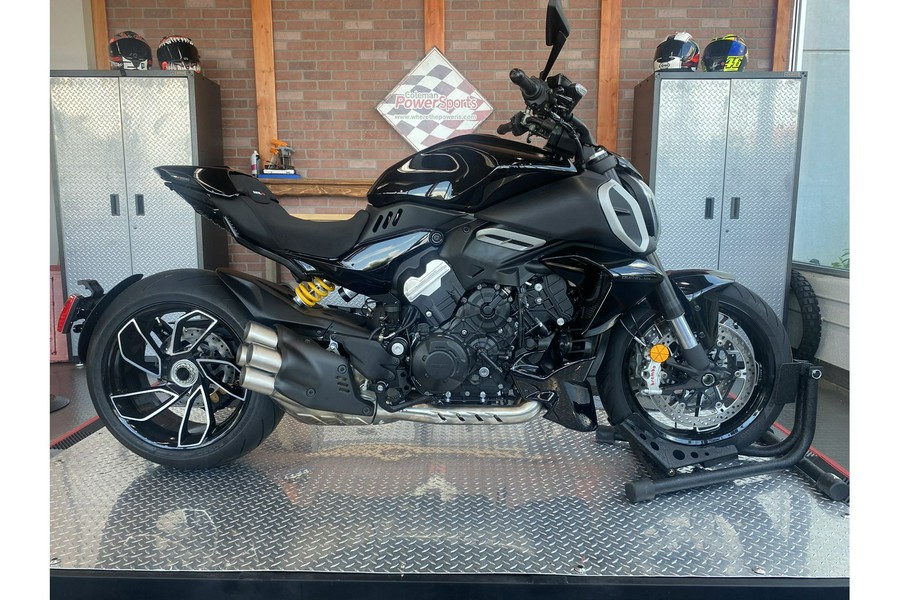 2023 Ducati Diavel V4