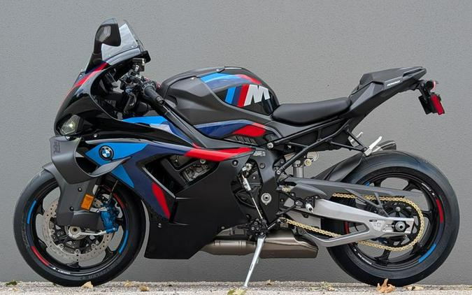 New 2026 BMW M 1000 RR