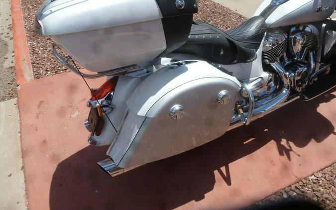 2018 Indian Motorcycle® Roadmaster® ABS Pearl White over Star Silver