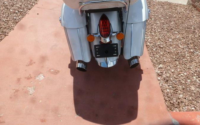 2018 Indian Motorcycle® Roadmaster® ABS Pearl White over Star Silver