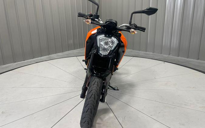 2023 KTM 200 DUKE