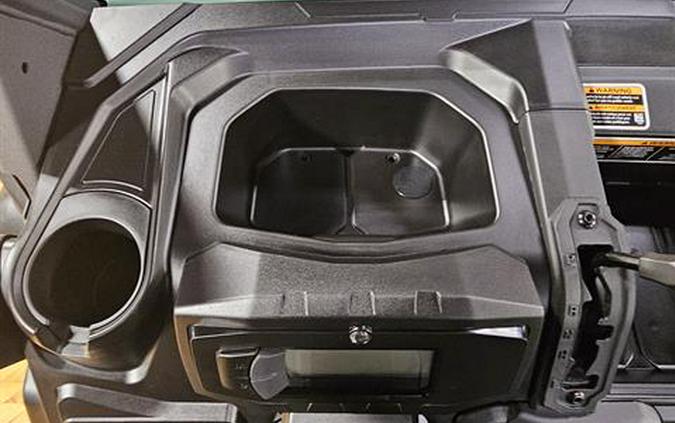 2025 Can-Am Defender MAX HD7