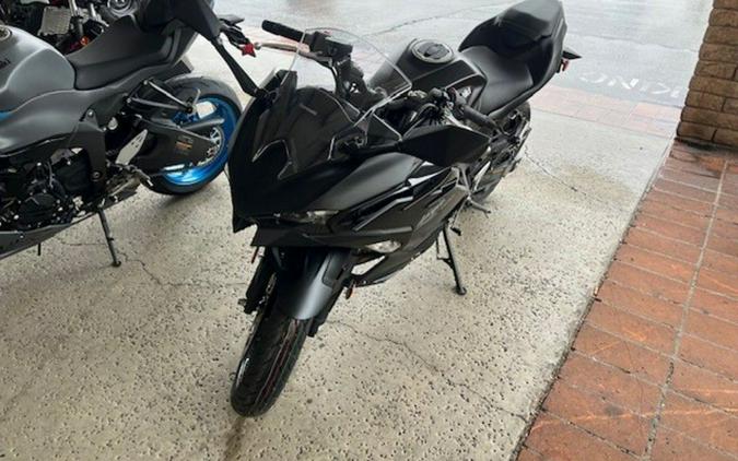 2026 Kawasaki Ninja 500 ABS Metallic Flat Spark Black