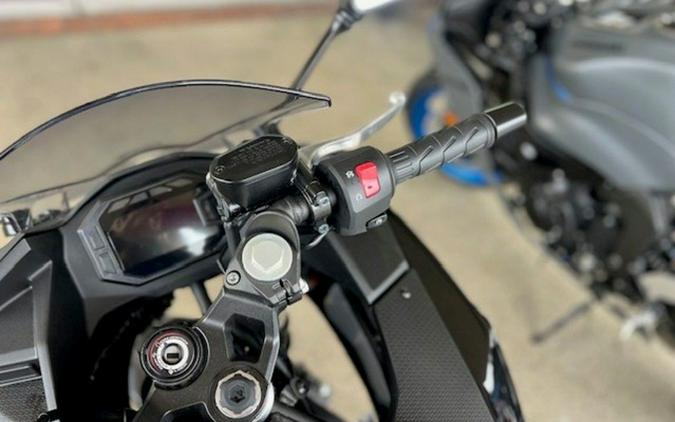 2026 Kawasaki Ninja 500 ABS Metallic Flat Spark Black