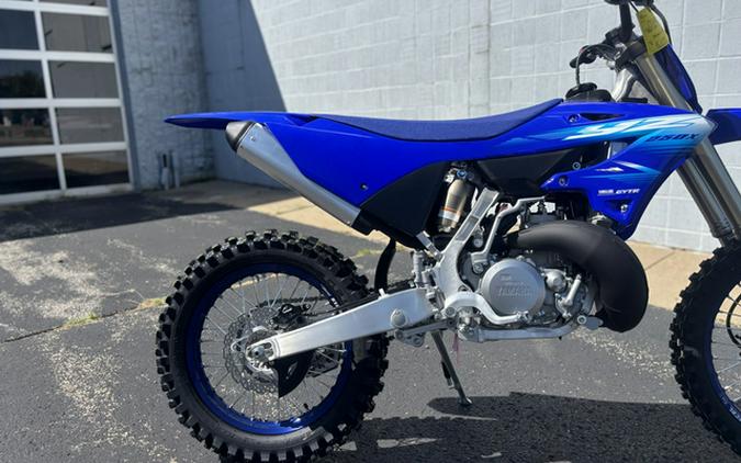 2027 Yamaha YZ 250 X