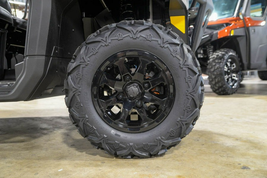 2027 Can-Am Defender XT HD7
