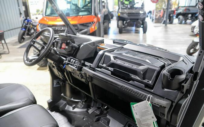 2027 Can-Am Defender XT HD7