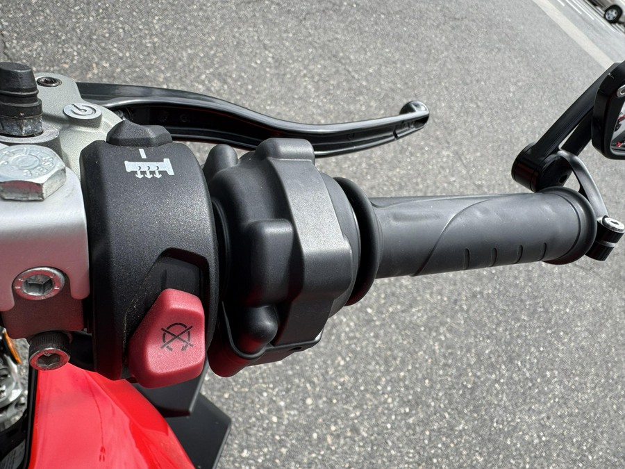 2021 Ducati Streetfighter V4s