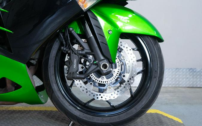 2015 Kawasaki Ninja® ZX™-14R ABS