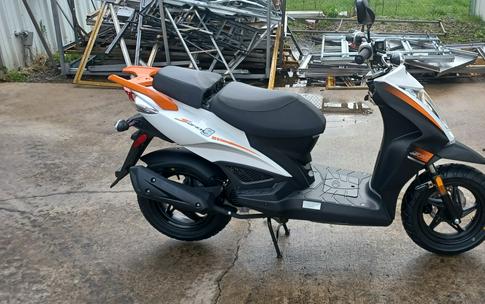 2022 KYMCO Super 8 50X