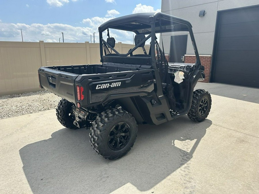 2024 Can-Am Defender XT HD9