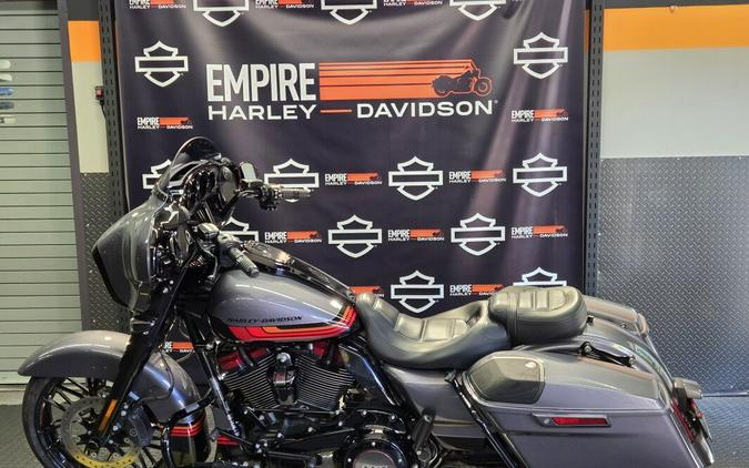 2020 Harley-Davidson CVO Street Glide Smoky Gray & Black Hole