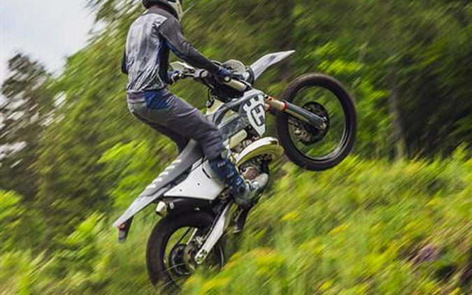 2025 Husqvarna TE 300 Pro