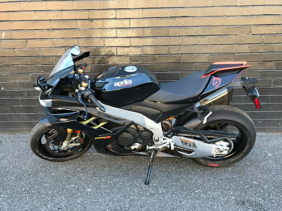 2022 Aprilia RSV4 1100 Factory