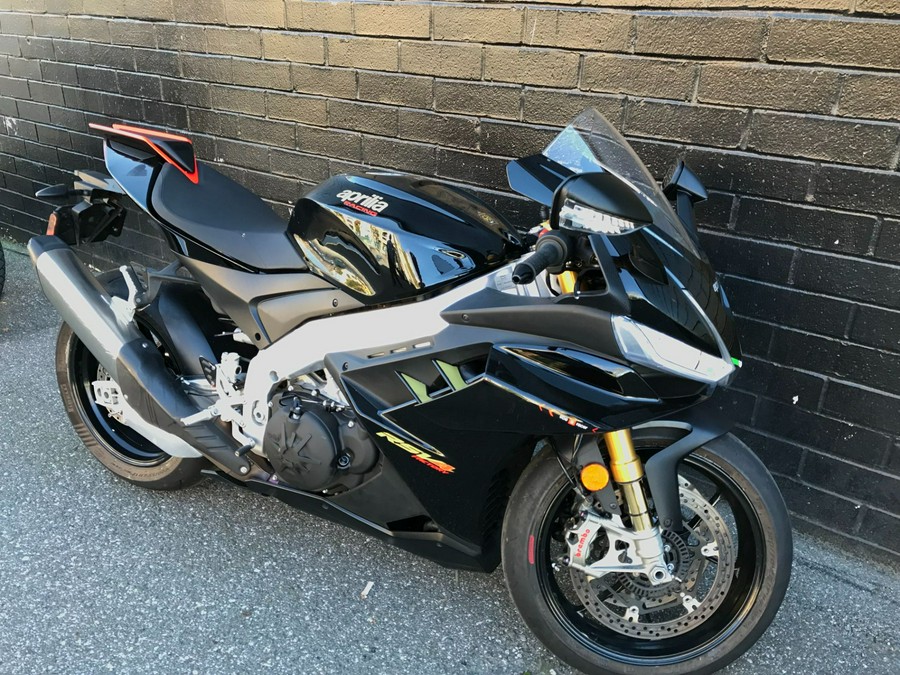 2022 Aprilia RSV4 1100 Factory