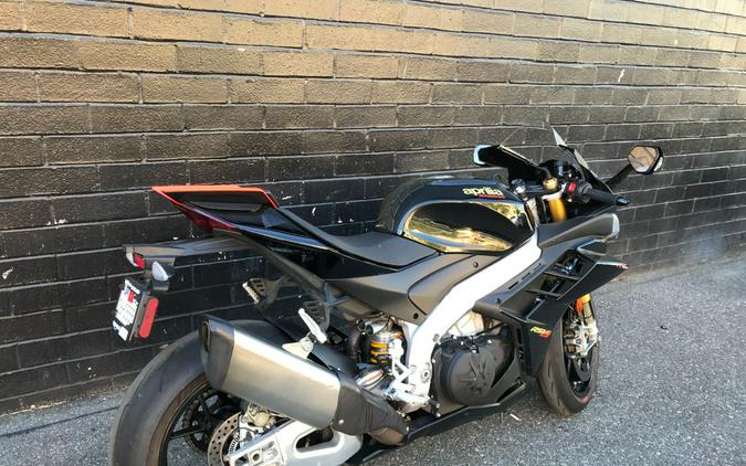 2022 Aprilia RSV4 1100 Factory