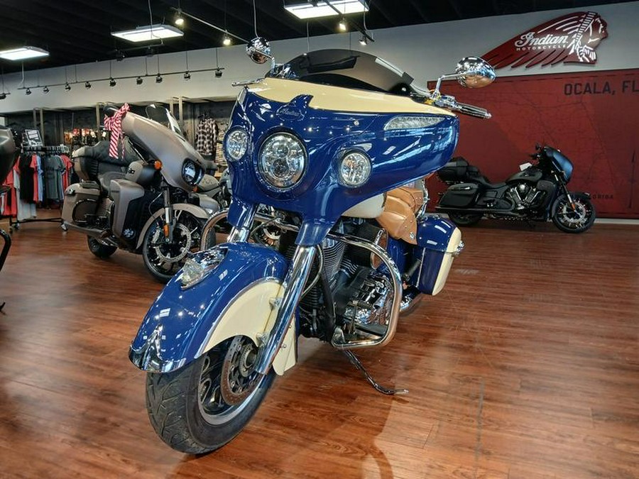 2015 Indian Motorcycle® Chieftain® Springfield Blue/Ivory Cream