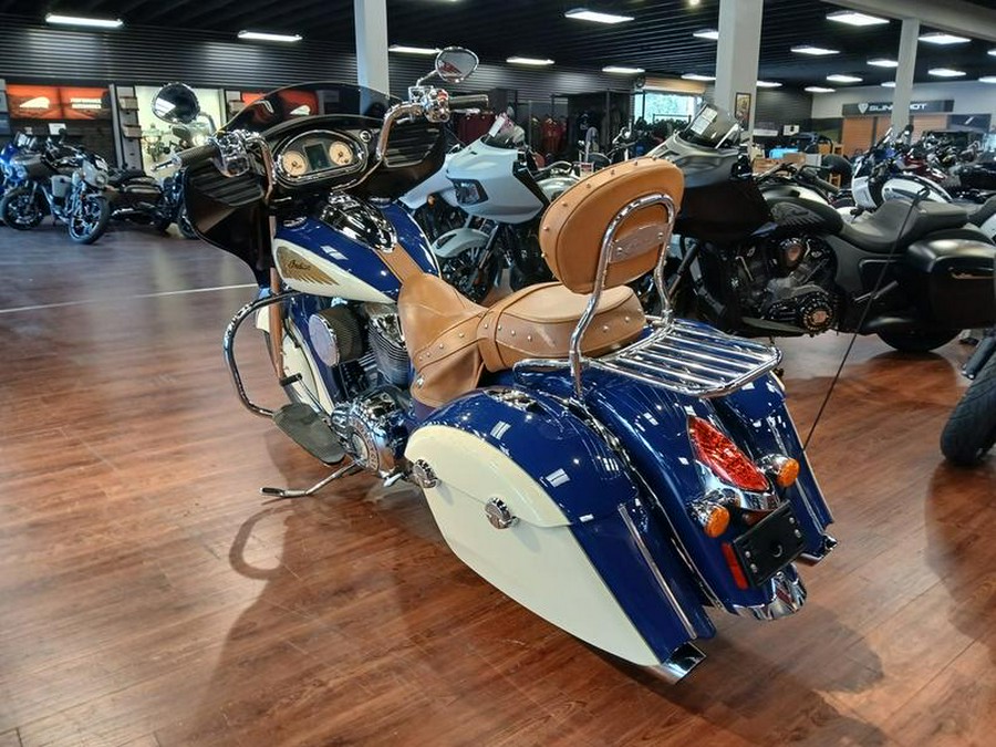 2015 Indian Motorcycle® Chieftain® Springfield Blue/Ivory Cream