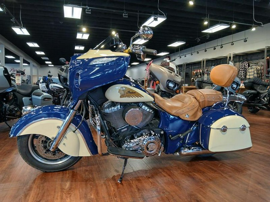 2015 Indian Motorcycle® Chieftain® Springfield Blue/Ivory Cream