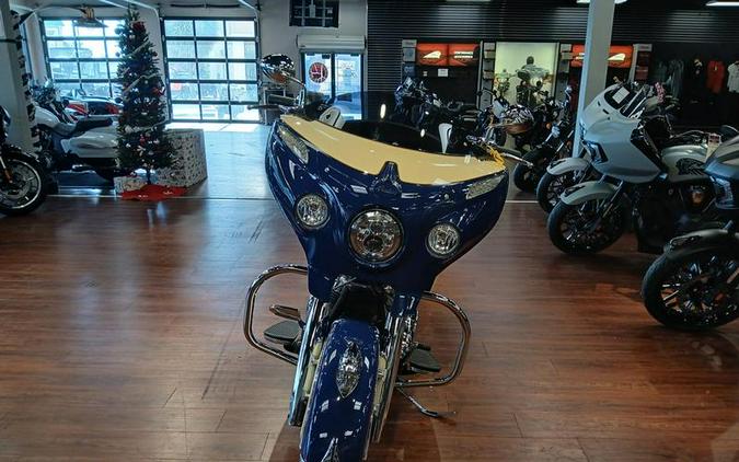 2015 Indian Motorcycle® Chieftain® Springfield Blue/Ivory Cream