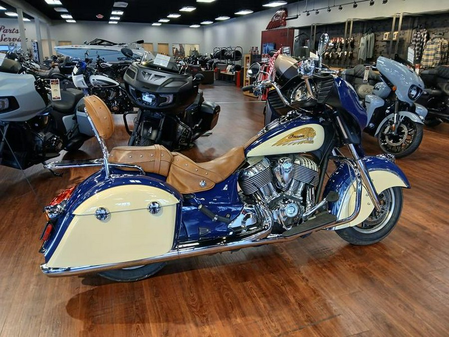 2015 Indian Motorcycle® Chieftain® Springfield Blue/Ivory Cream