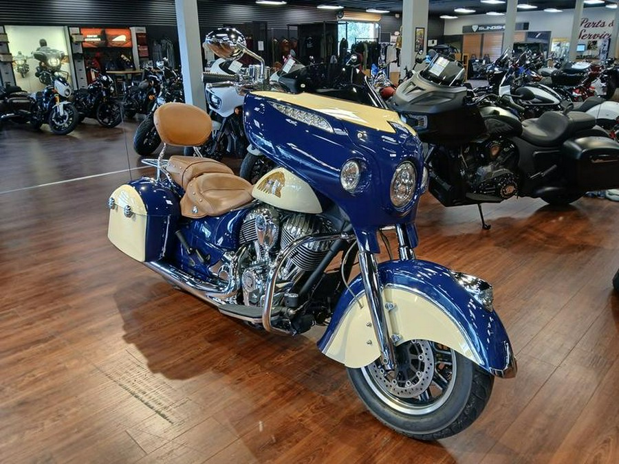 2015 Indian Motorcycle® Chieftain® Springfield Blue/Ivory Cream