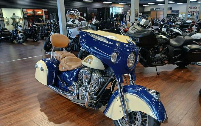 2015 Indian Motorcycle® Chieftain® Springfield Blue/Ivory Cream