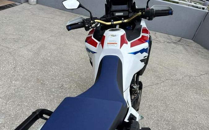 2025 Honda Africa Twin Adventure Sports ES