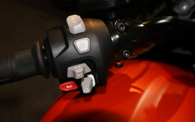 2026 Triumph Rocket 3 Storm R Satin Baja Orange/Matte Sapphire Storm R