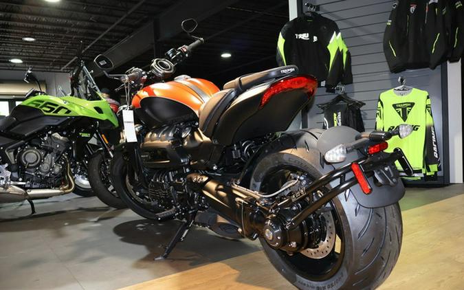 2026 Triumph Rocket 3 Storm R Satin Baja Orange/Matte Sapphire Storm R