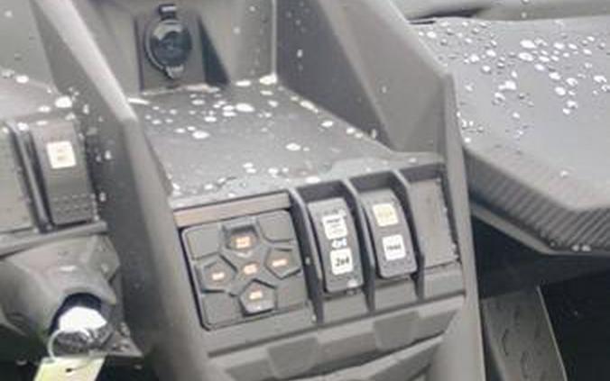 2025 Can-Am® Maverick X3 X rc Turbo RR 64