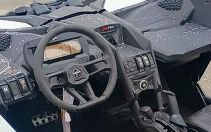 2025 Can-Am® Maverick X3 X rc Turbo RR 64