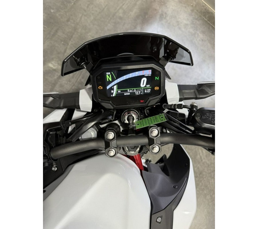 2026 Kawasaki Z500 SE ABS