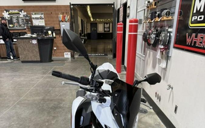 2026 Kawasaki Z500 SE ABS