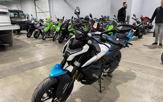 2025 CFMOTO 450NK