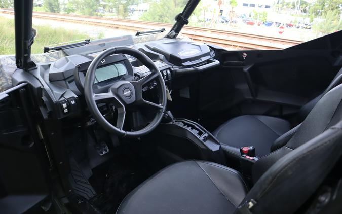 2023 Can-Am Commander X MR