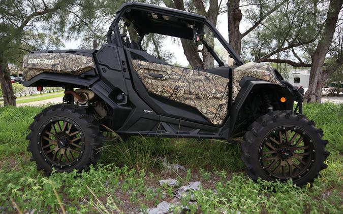 2023 Can-Am Commander X MR