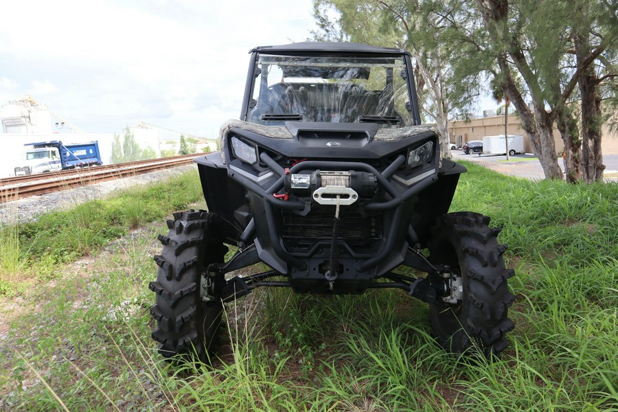 2023 Can-Am Commander X MR