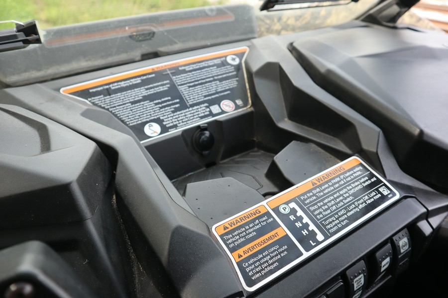 2023 Can-Am Commander X MR