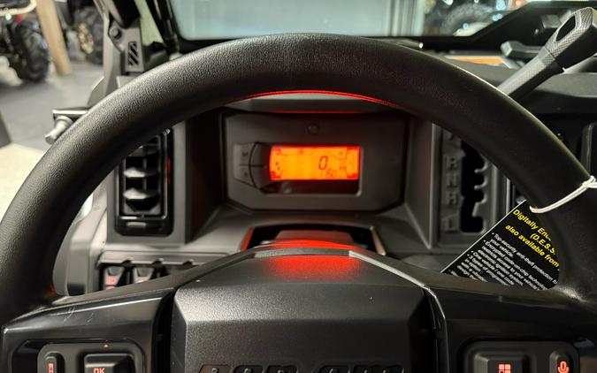 2026 Can-Am Defender MAX Lone Star CAB HD11