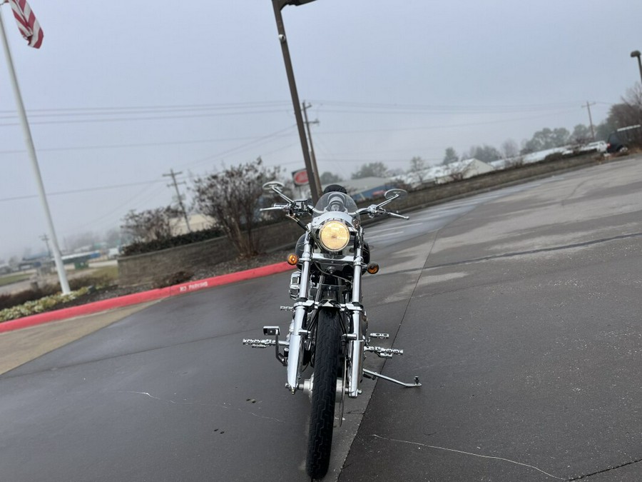 2002 Harley-Davidson® Softail Standard FXST VIVID BLACK