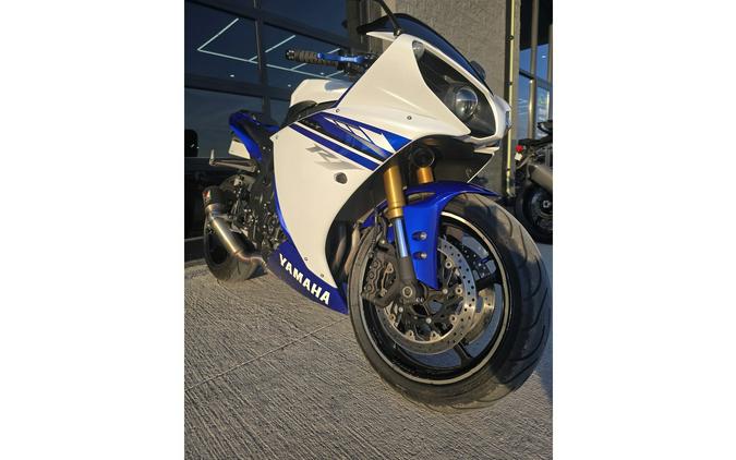 2014 Yamaha YZF R1