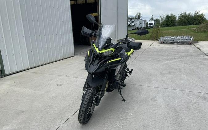 2025 Benelli TRK 702X - DARK GRAY