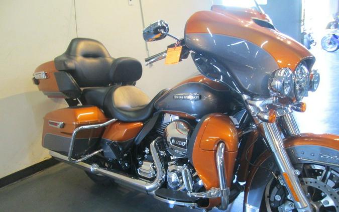 2016 Harley-Davidson® FLHTCUL - Electra Glide® Ultra Classic® Low